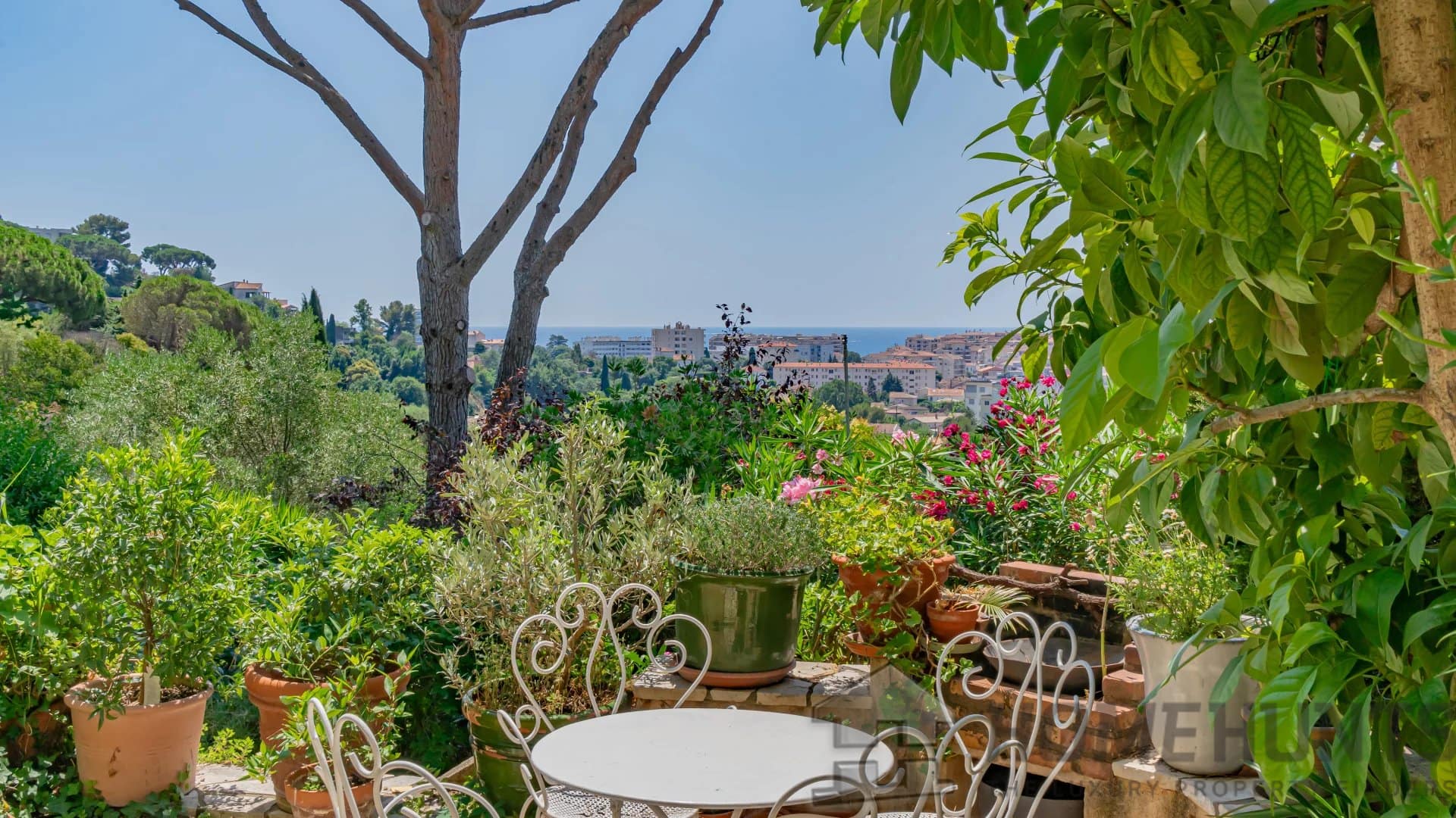 property_HH-15863911-3