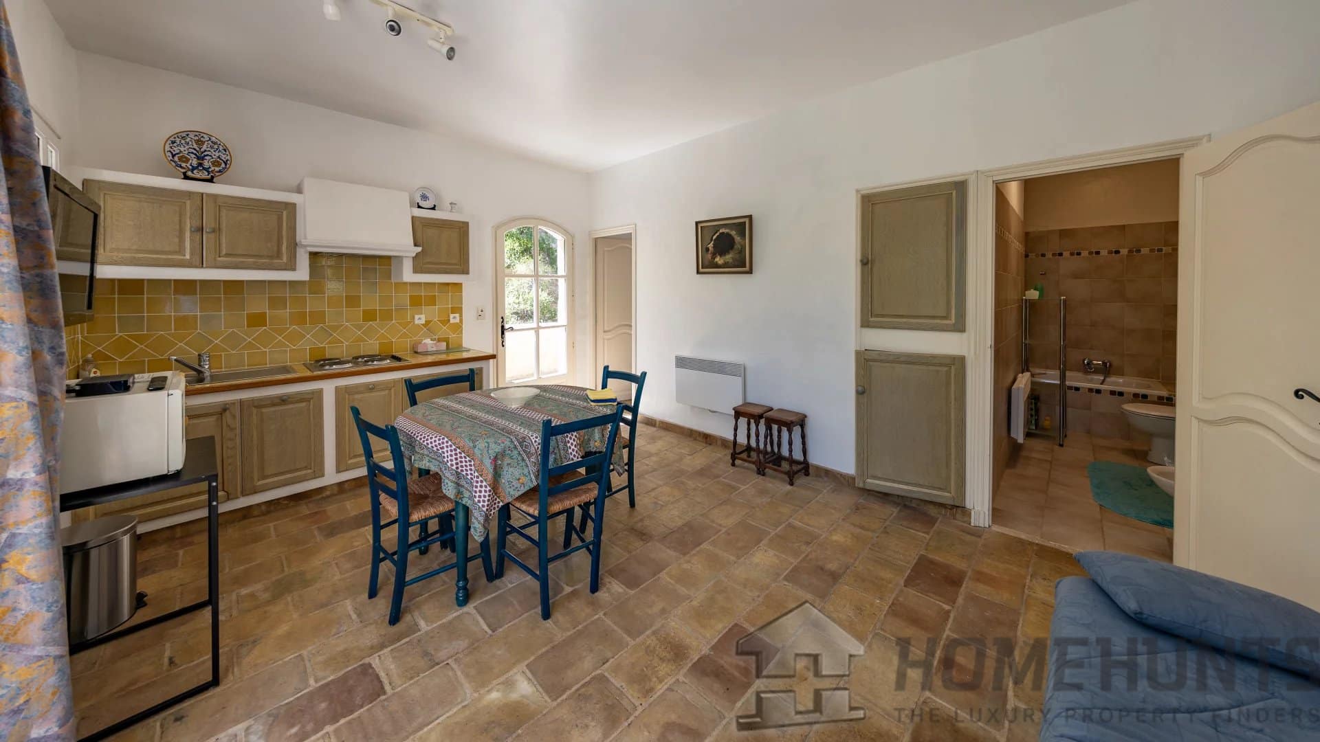 property_HH-15880786-25