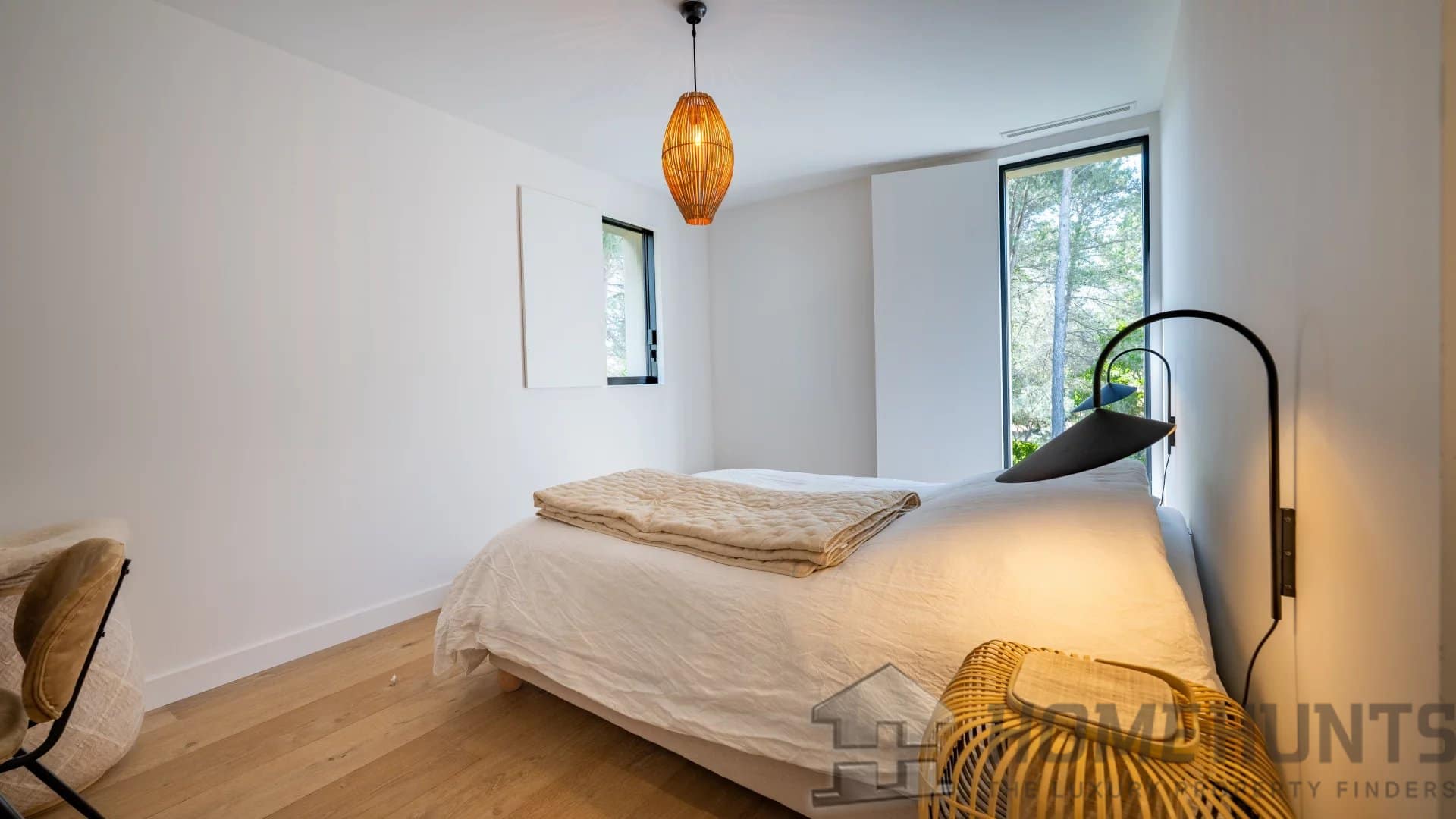 property_HH-15880787-23