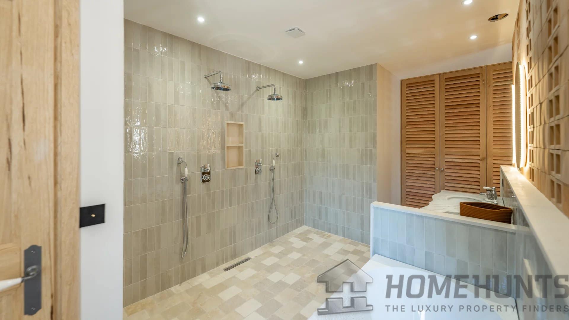 property_HH-15892810-18