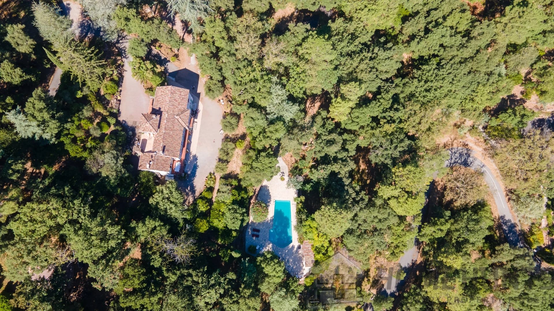 property_HH-15871060-10