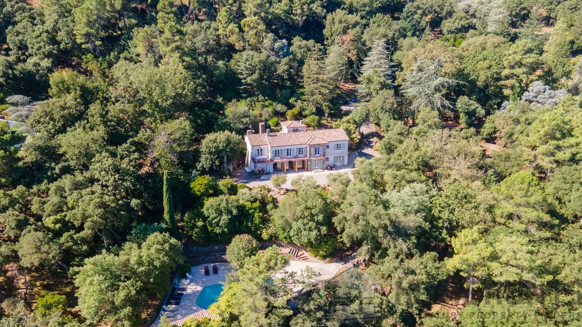 property_HH-15871060-28