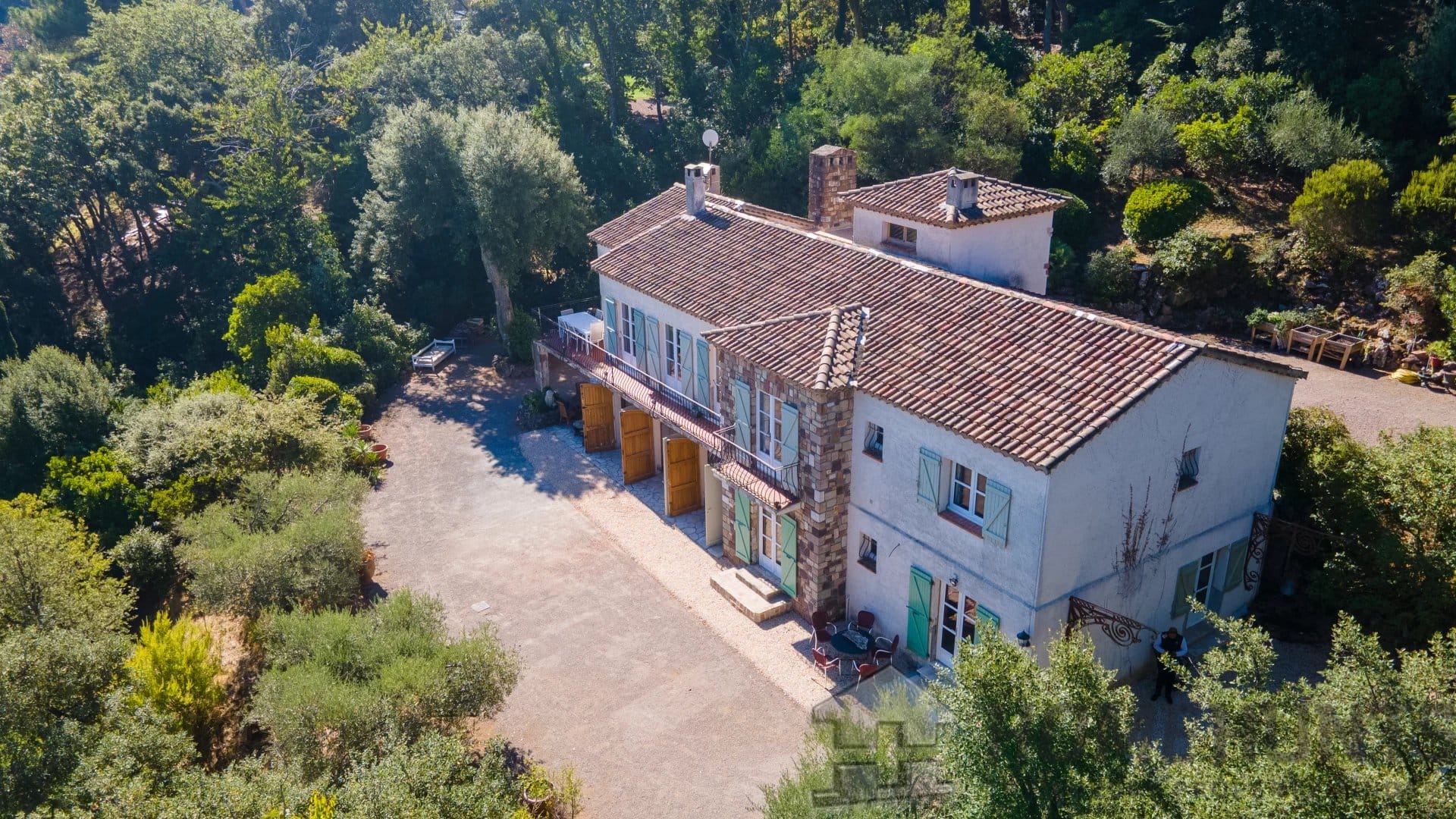 property_HH-15871060-7