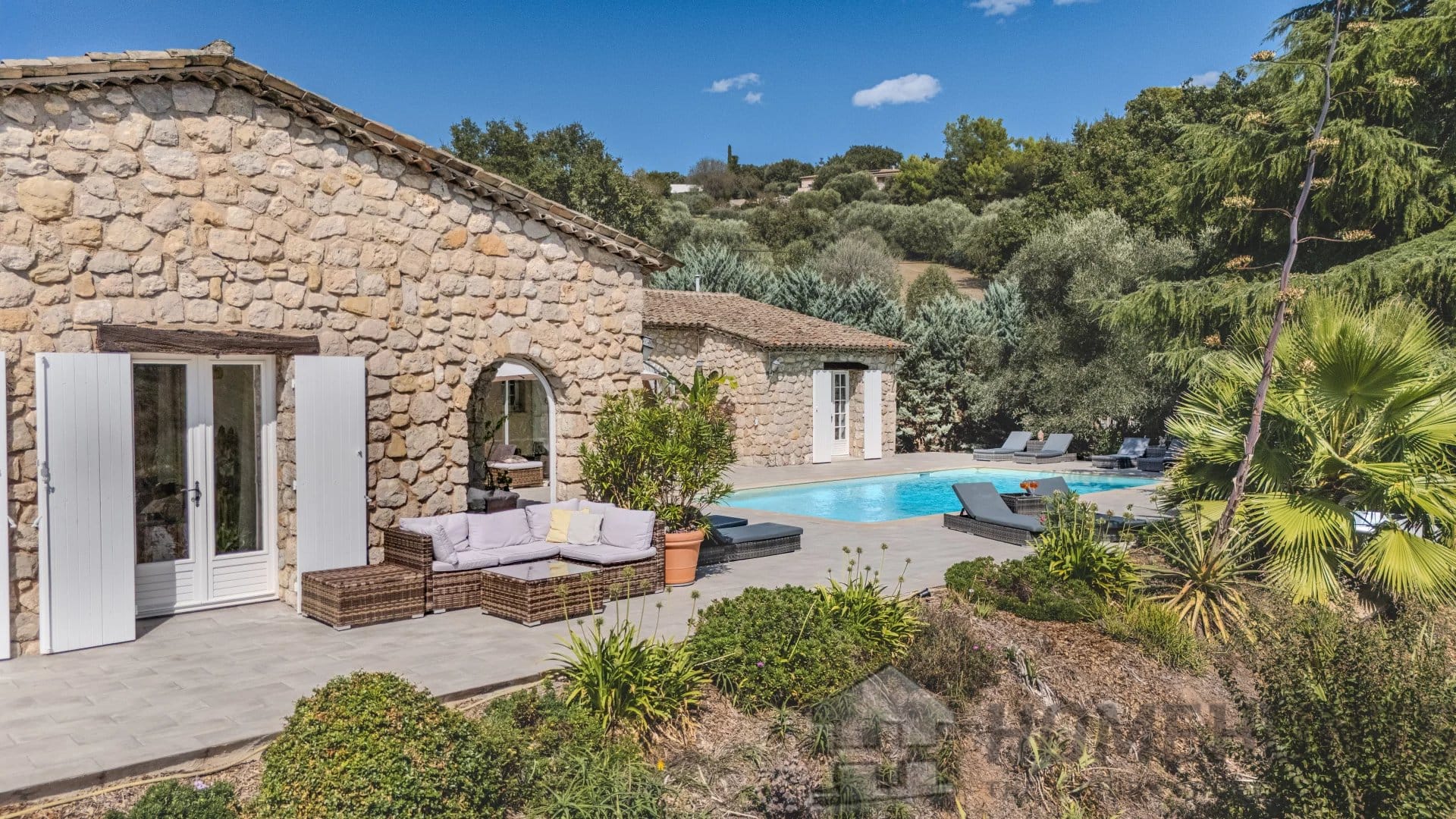 property_HH-15929990-7