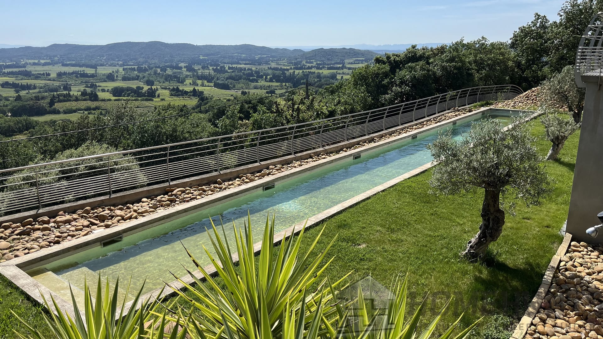 property_HH-15942327-5