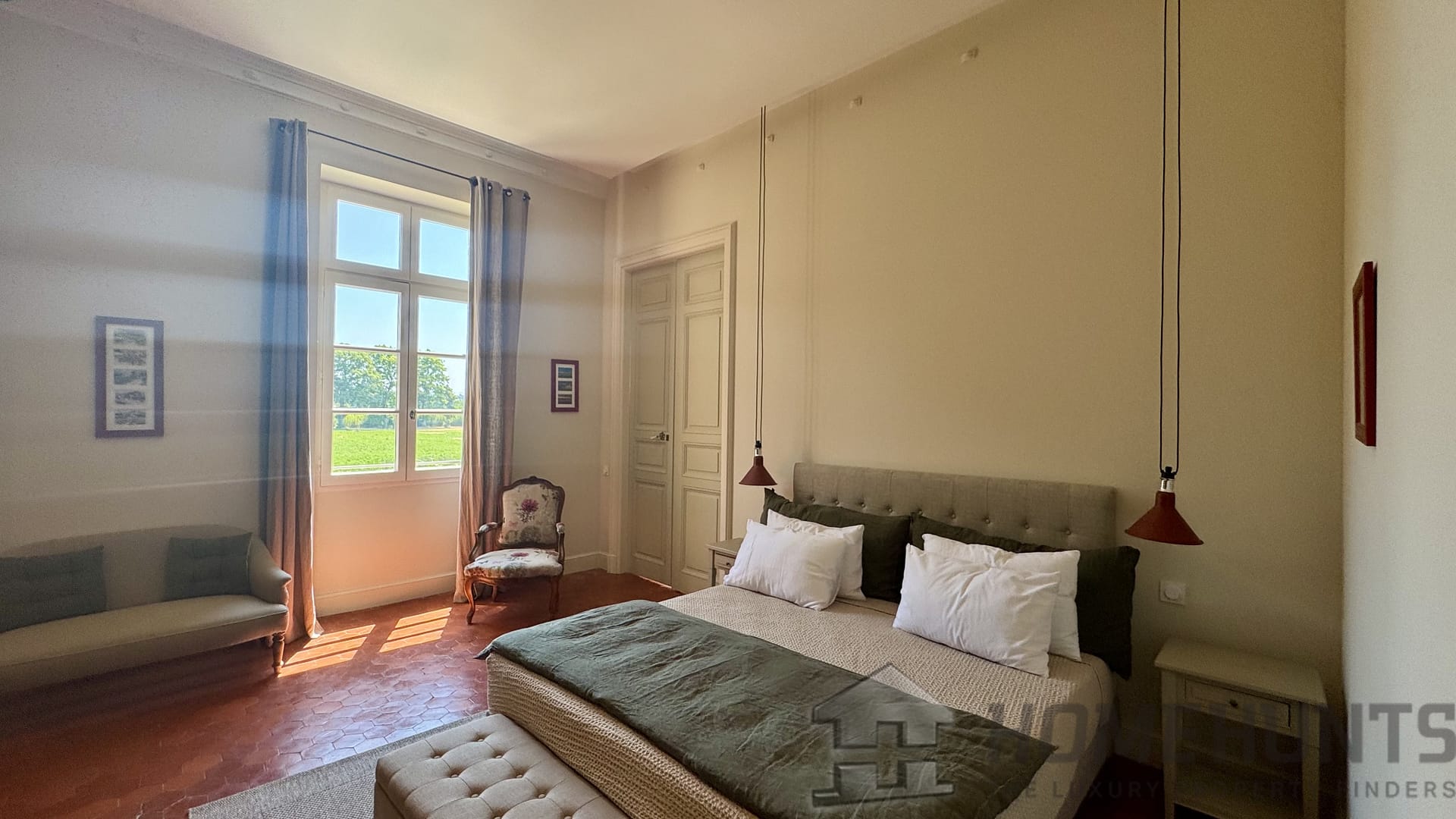 property_HH-15942330-11