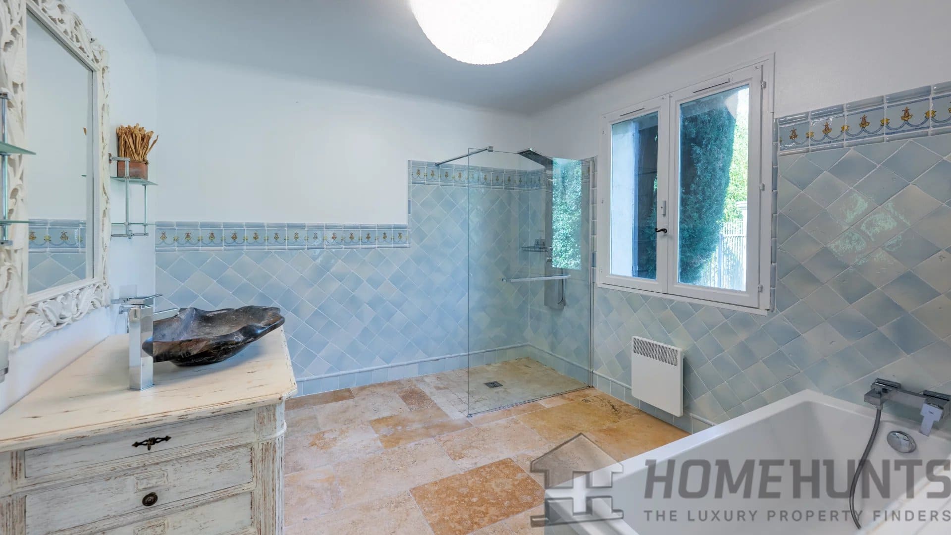 property_HH-15945408-10