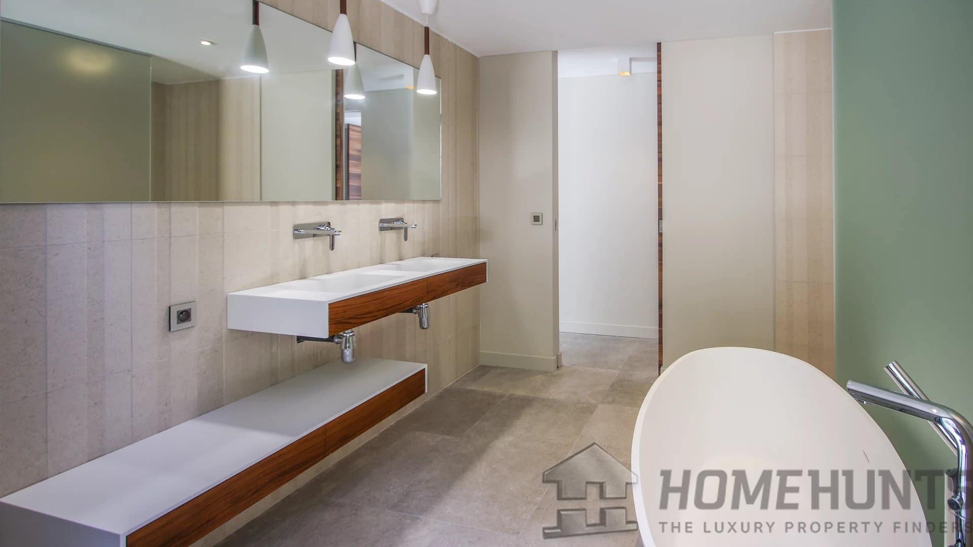 property_HH-12882377-17