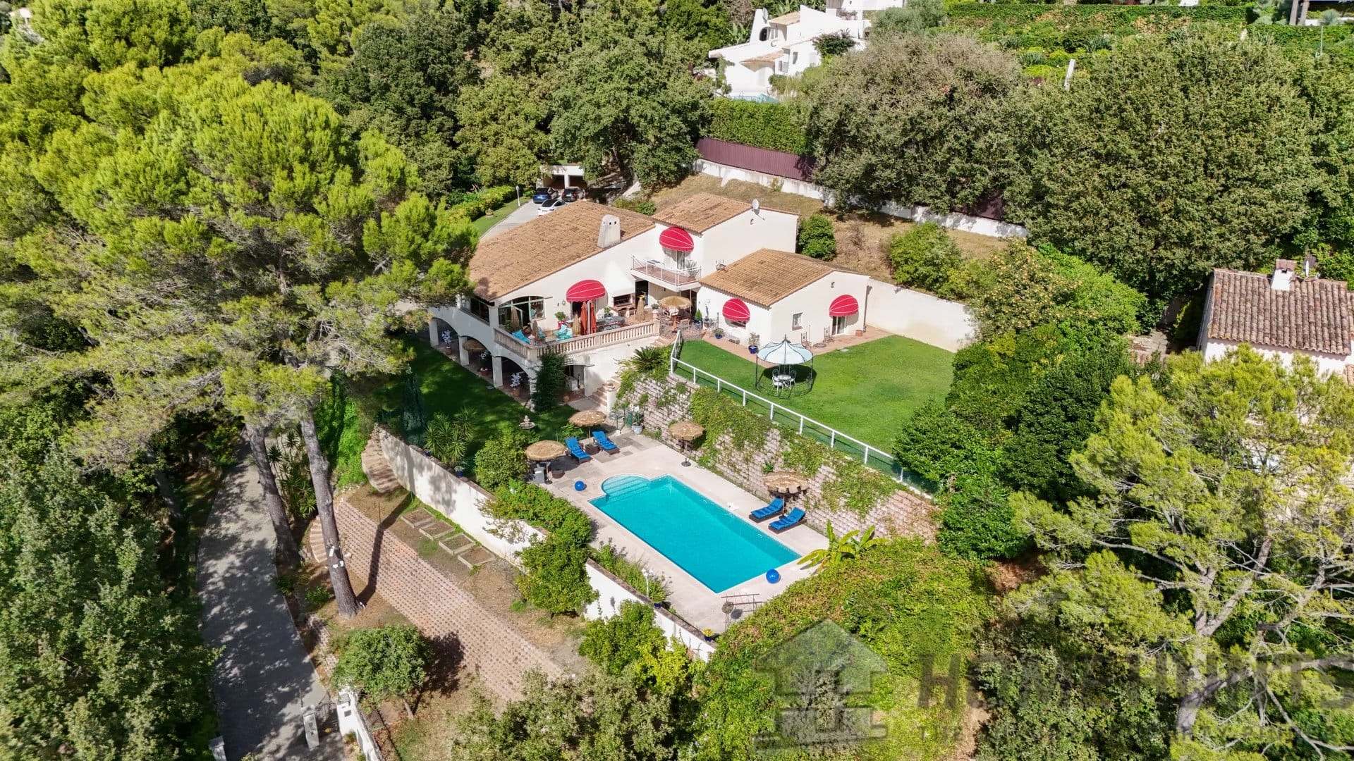 property_HH-15929087-18