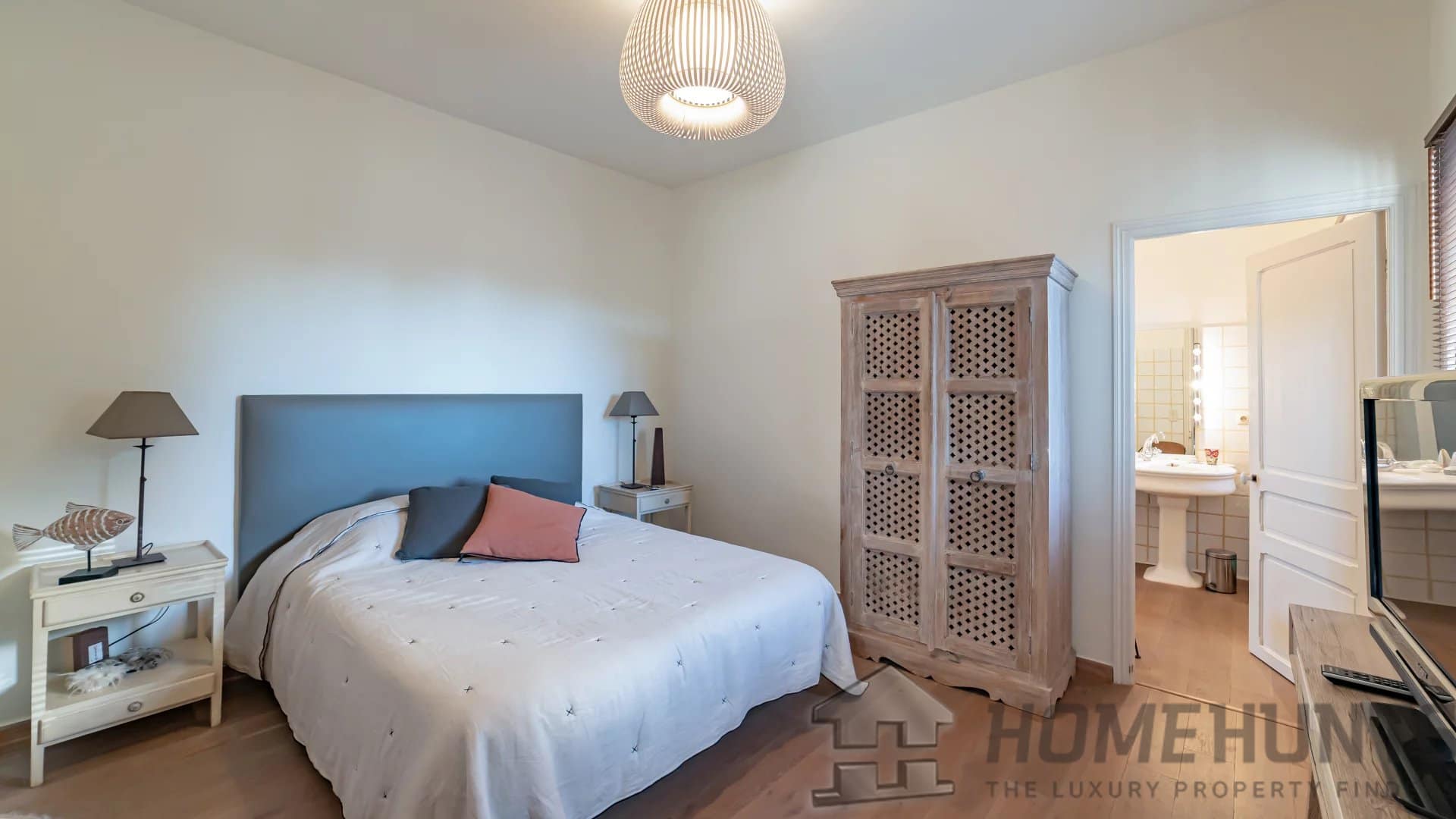 property_HH-15989473-16