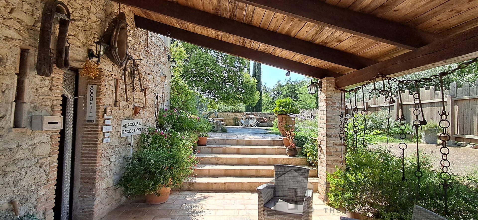 property_HH-15715518-23