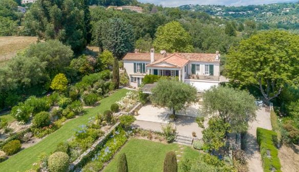 7 Bedroom Villa/House in Opio 22