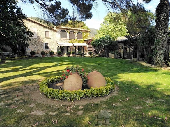 9 Bedroom Villa/House in Santa Cristina D’aro 34