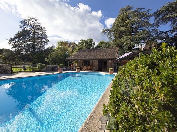 16 Bedroom Castle/Estates in Douvaine 28