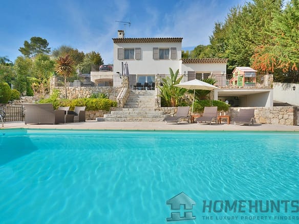 4 Bedroom Villa/House in La Colle Sur Loup 14