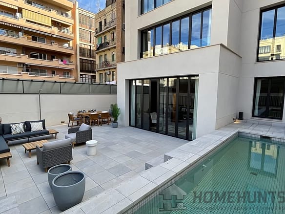 5 Bedroom Apartment in Barcelona 6