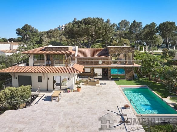 5 Bedroom Villa/House in Cavalaire Sur Mer 28