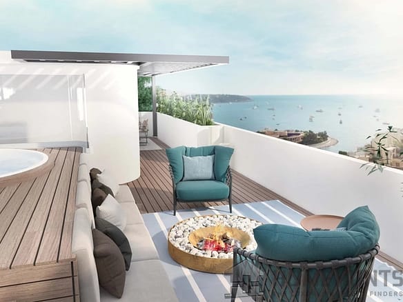 4 Bedroom Apartment in Monaco 16