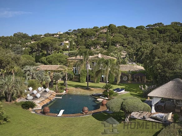 4 Bedroom Villa/House in La Croix Valmer 24