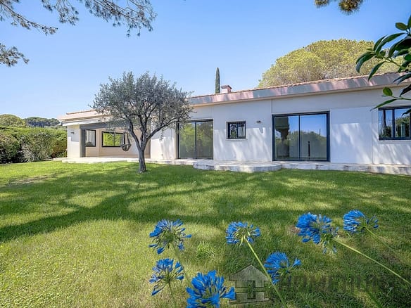 3 Bedroom Villa/House in Mougins 10