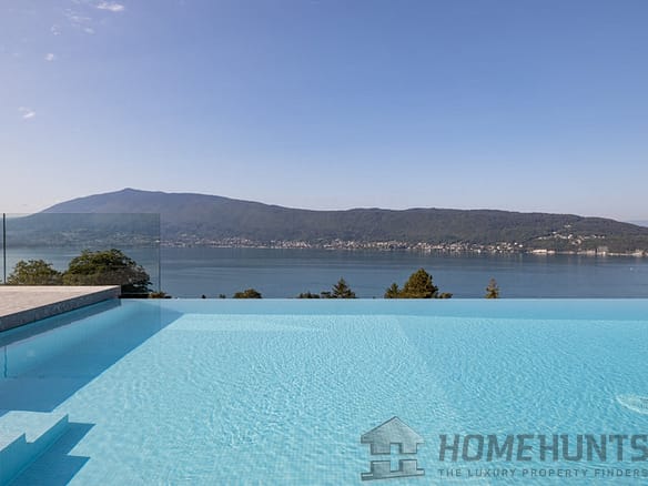 5 Bedroom Villa/House in Veyrier Du Lac 24