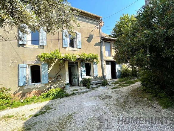 4 Bedroom Villa/House in Eygalieres 32