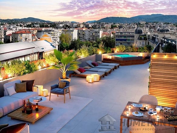 4 Bedroom Apartment in Nice - City 12