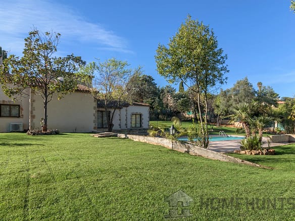 5 Bedroom Villa/House in Valbonne 12