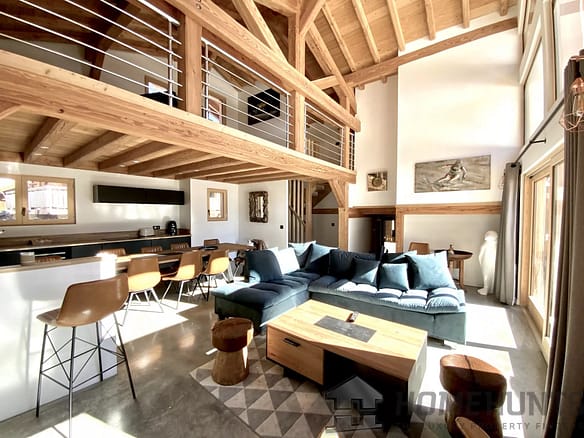 4 Bedroom Chalet in Megeve 6