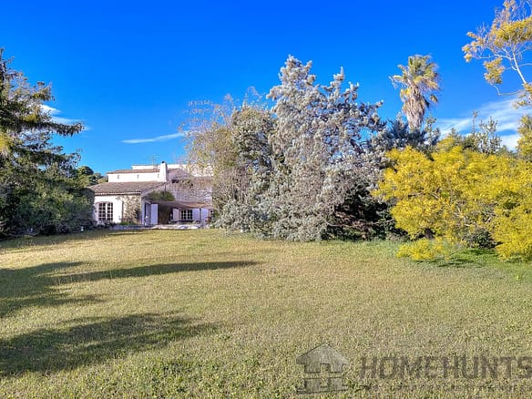 4 Bedroom Villa/House in Mougins 20