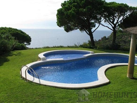 3 Bedroom Apartment in Sant Feliu De Guixols 9