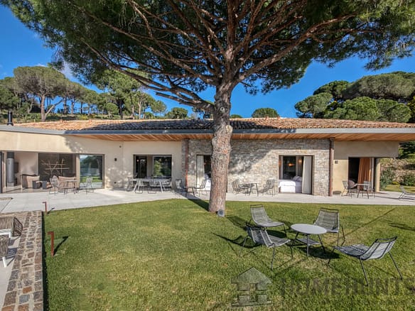4 Bedroom Villa/House in Ramatuelle 16