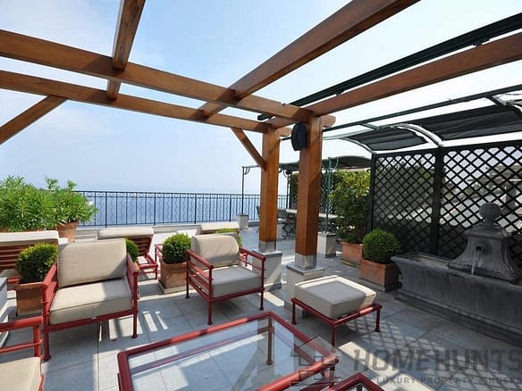 2 Bedroom Apartment in Monaco 14