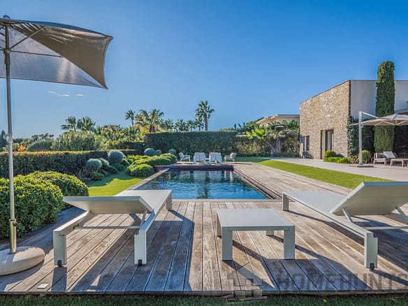 3 Bedroom Villa/House in Grimaud 34