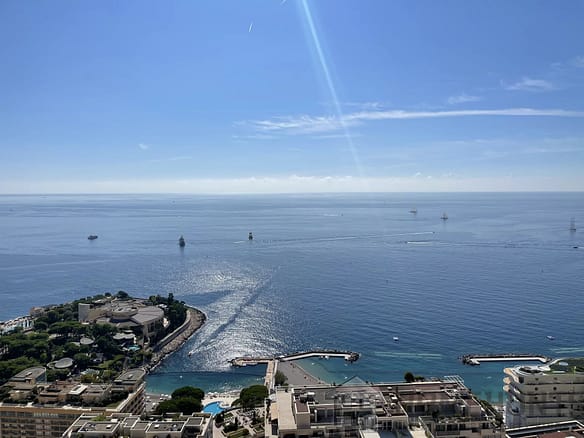 2 Bedroom Apartment in Monaco 36