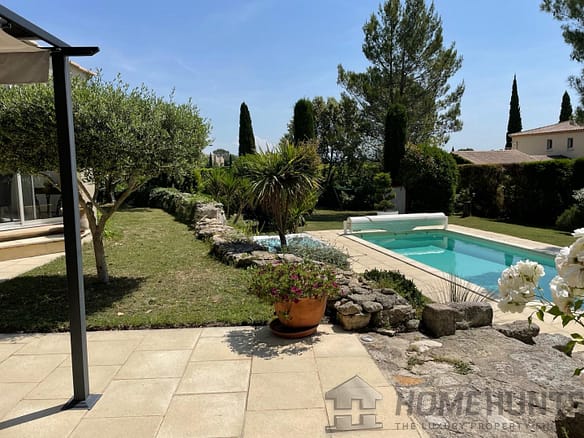 4 Bedroom Villa/House in Uzes 28