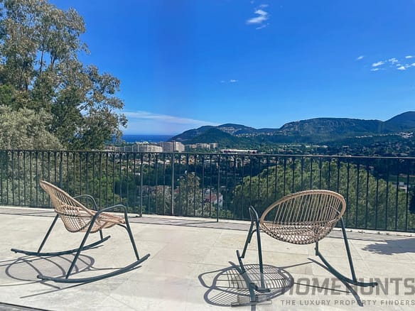 5 Bedroom Villa/House in Mandelieu La Napoule 30