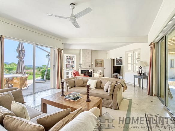 8 Bedroom Villa/House in Grimaud 34