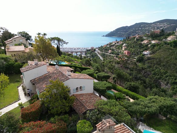 5 Bedroom Villa/House in Mandelieu La Napoule 36