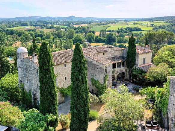 16 Bedroom Hotels/gites in Uzes 10