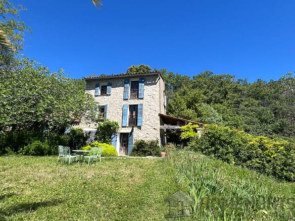 3 Bedroom Villa/House in Bargemon 9