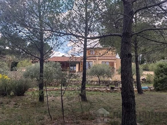 4 Bedroom Villa/House in Tourtour 24