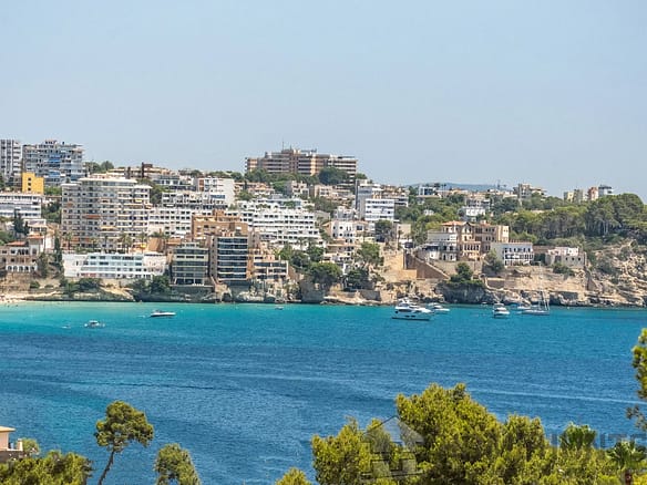 2 Bedroom Apartment in Cas Catalí  9