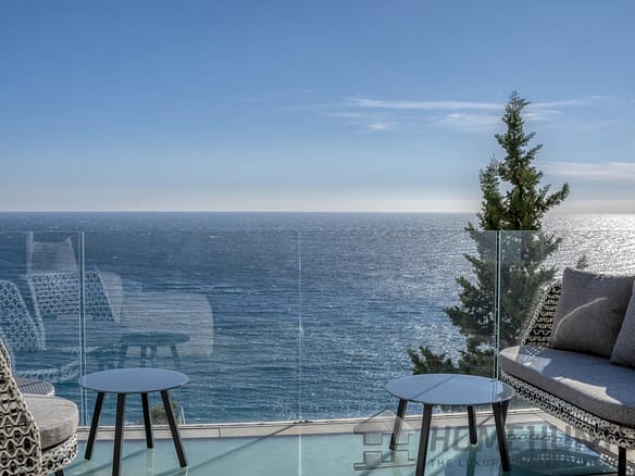 4 Bedroom Villa/House in Roquebrune Cap Martin 12