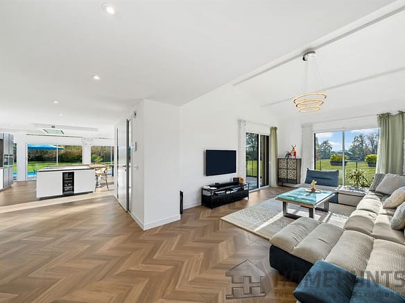 9 Bedroom Apartment in Anthy Sur Leman 18