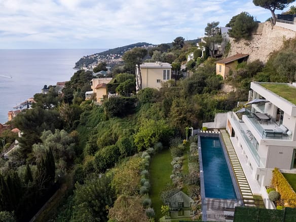 5 Bedroom Villa/House in Villefranche Sur Mer 24