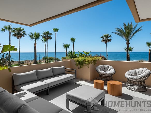 3 Bedroom Apartment in Estepona 20