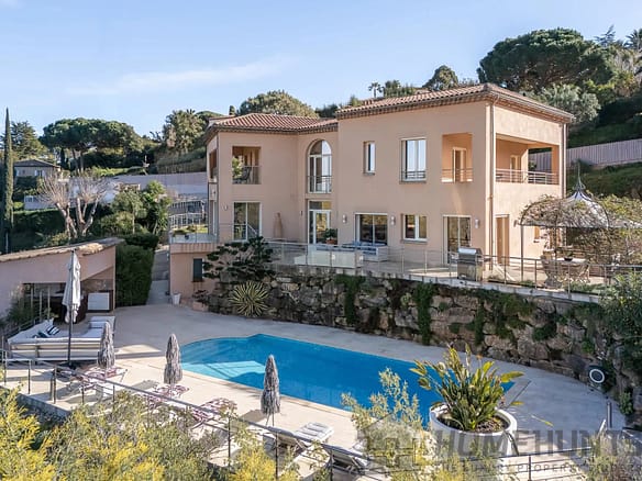 5 Bedroom Villa/House in Cannes 28
