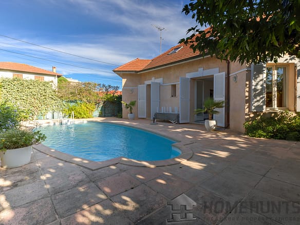 5 Bedroom Villa/House in Cap D Antibes 34