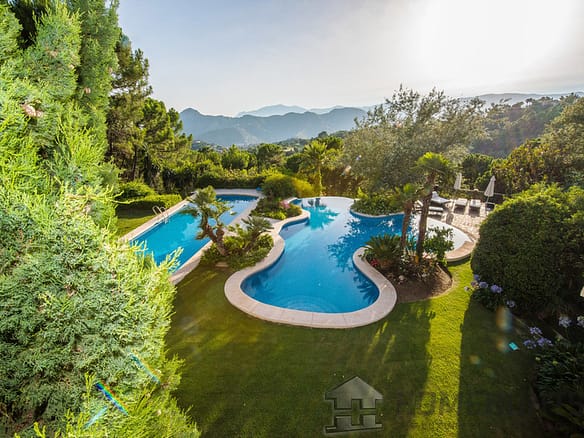 8 Bedroom Villa/House in La Zagaleta 5